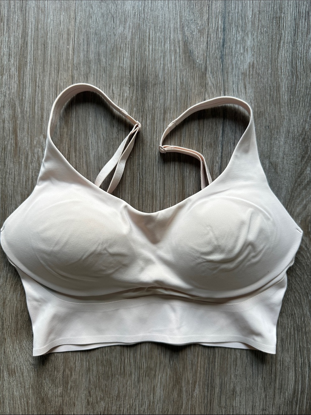 Victoria's Secret Light Blush Wireless Seamless Sports Bra